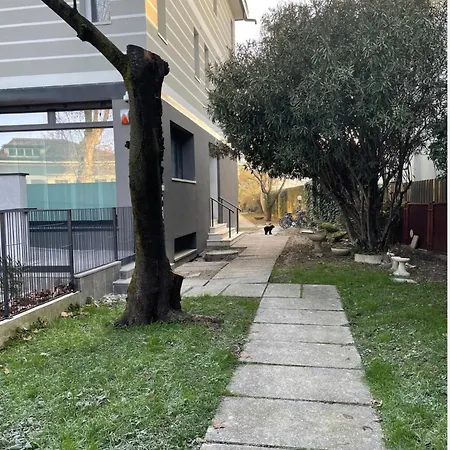 Dolly,tina & Anna, Tre Unita Distinte * Padova