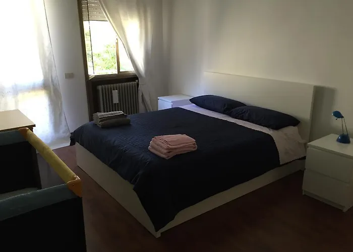 Dolly,tina & Anna, Tre Unita Distinte Padova