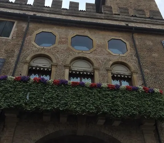 Dolly,tina & Anna, Tre Unita Distinte * Padova