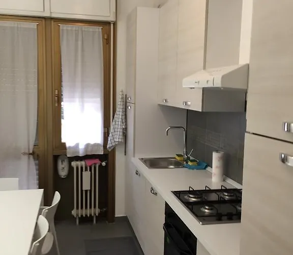 Dolly,tina & Anna, Tre Unita Distinte * Padova