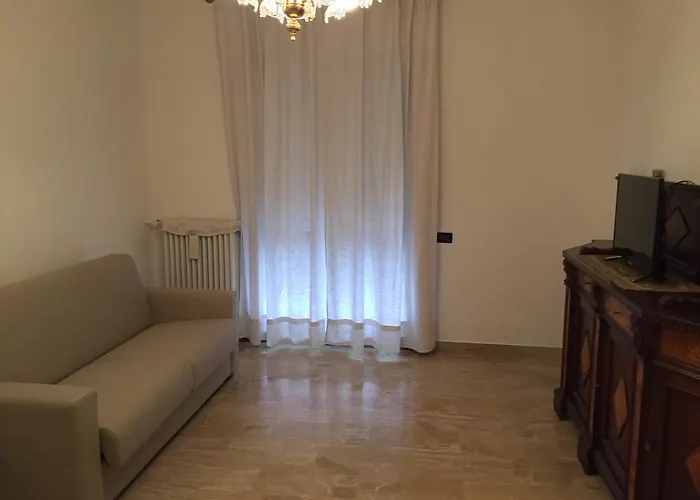 Dolly,tina & Anna, Tre Unita Distinte