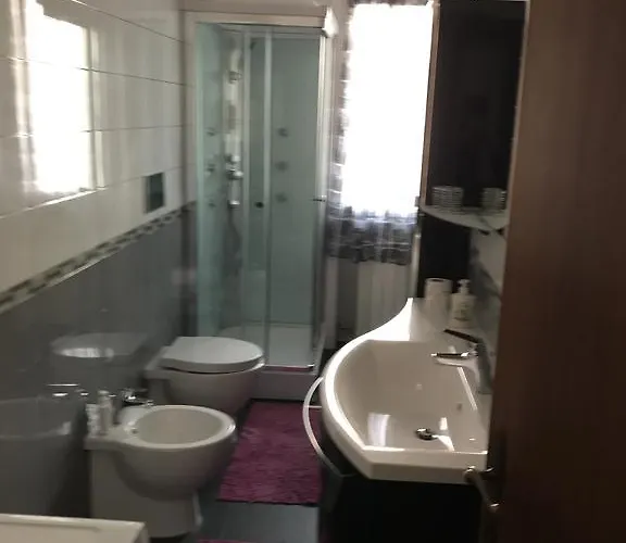 Apartmán Dolly,tina & Anna, Tre Unita Distinte *