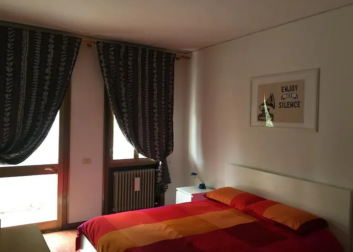 Dolly,tina & Anna, Tre Unita Distinte Padova